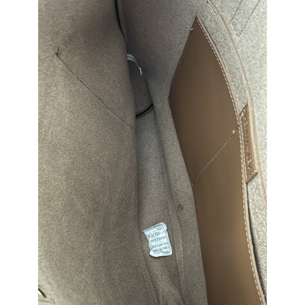 Henny + Lev Vegan Leather Danielle 2-in-1 everyday Tote Purse NWT - Picture 4 of 4